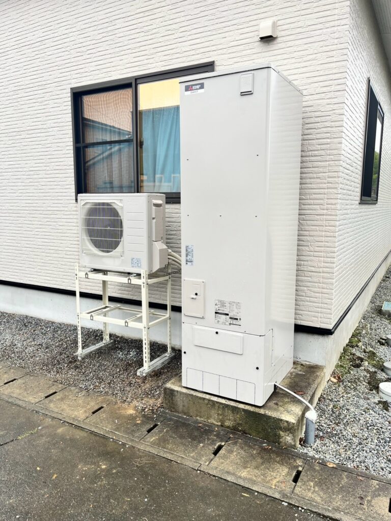十和田市｜三菱電機DIAHOTへエコキュート交換工事の施工写真