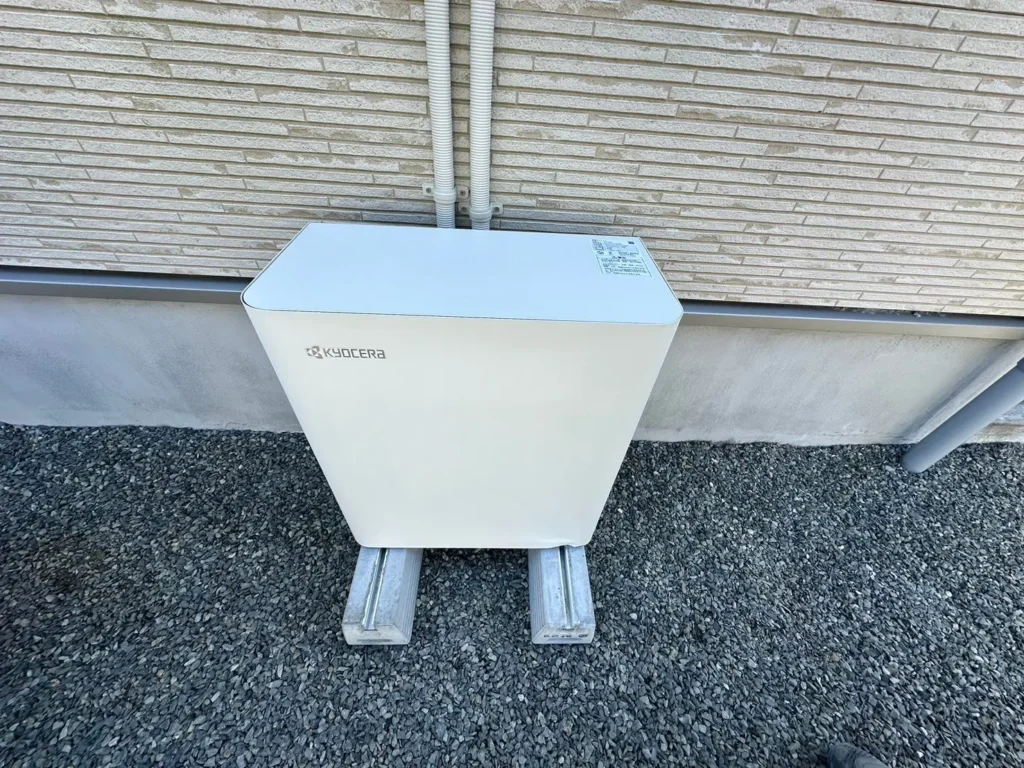 石巻市｜京セラ 蓄電池5kWhの設置工事の施工写真