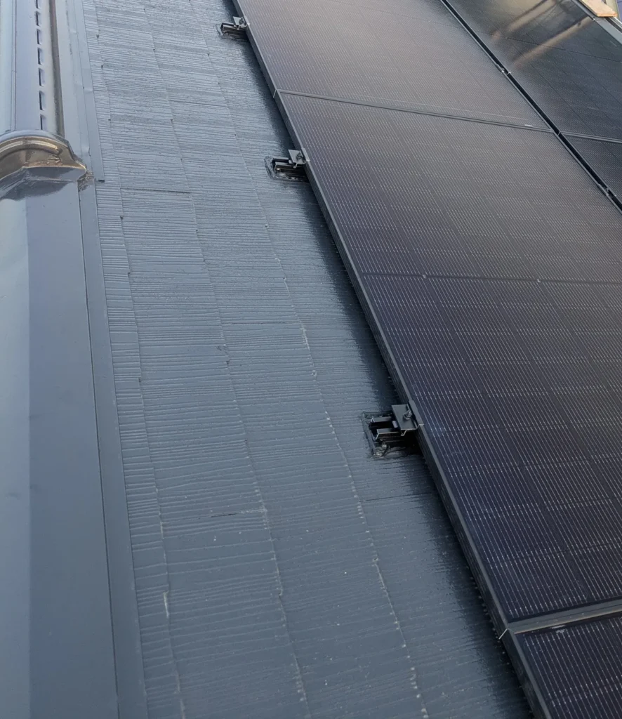 仙台市泉区｜太陽光発電の設置工事の施工写真