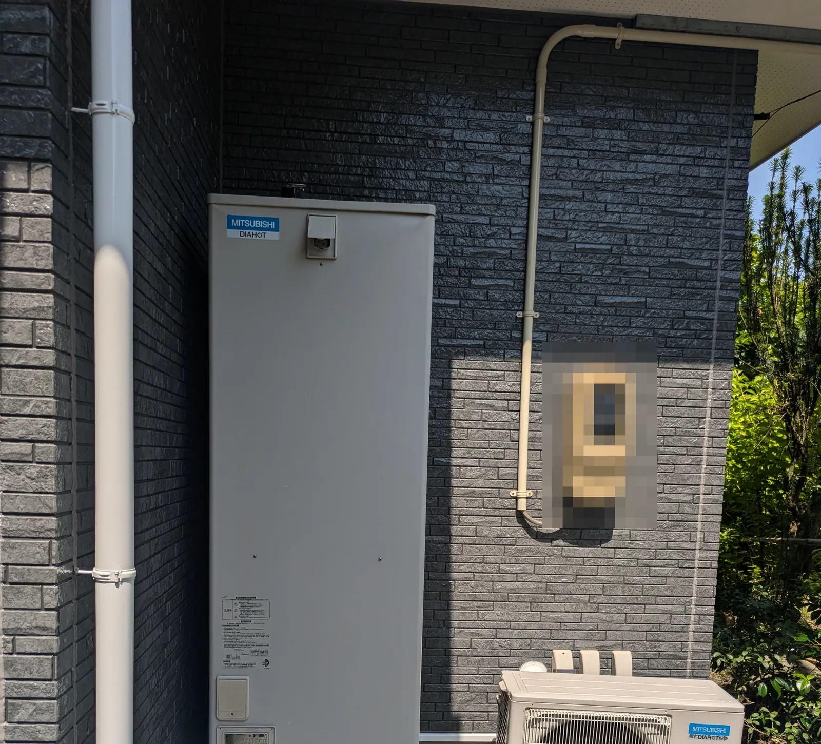交換前の三菱電機製エコキュート